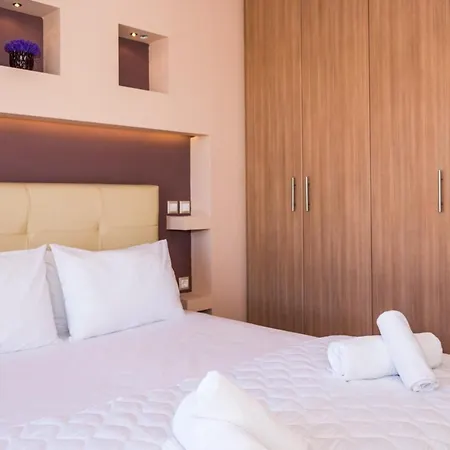 Guesto With Private Pool By Mindyourvilla Anafonítria