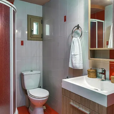 Guesto With Private Pool By Mindyourvilla