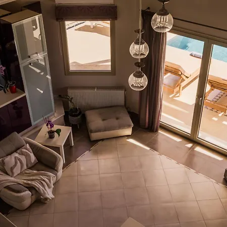 Guesto With Private Pool By Mindyourvilla וילה