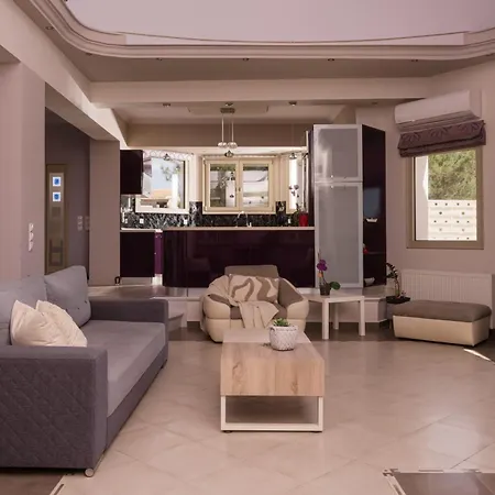 Guesto With Private Pool By Mindyourvilla * Anafonítria