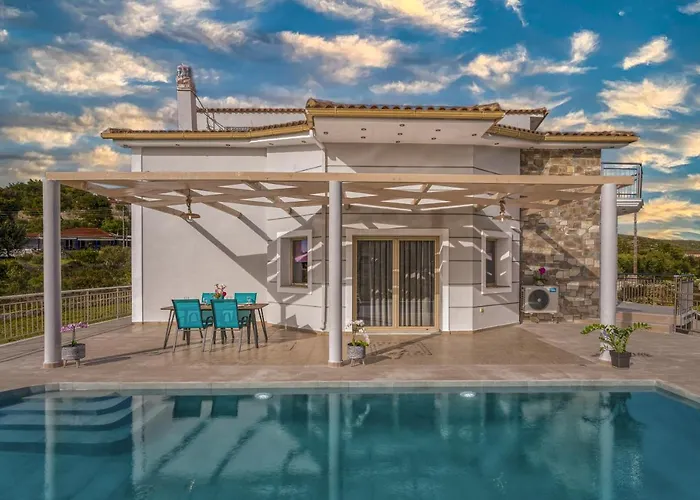 Guesto With Private Pool By Mindyourvilla Anafonítria