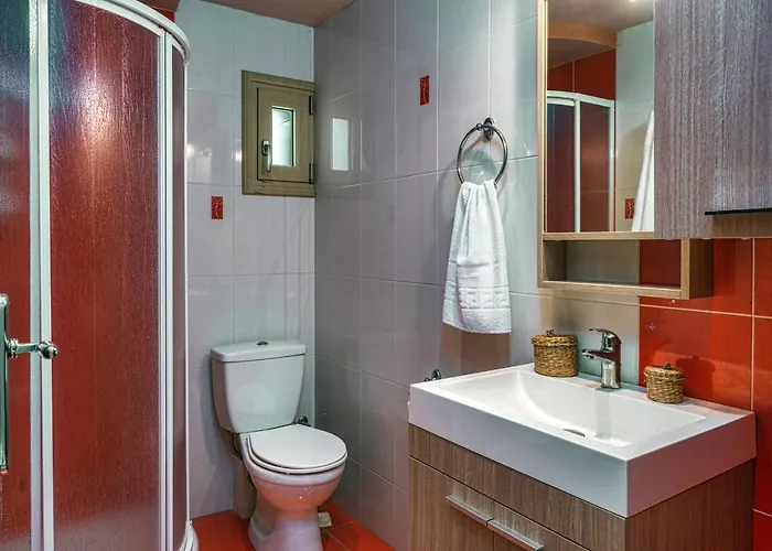 Guesto With Private Pool By Mindyourvilla